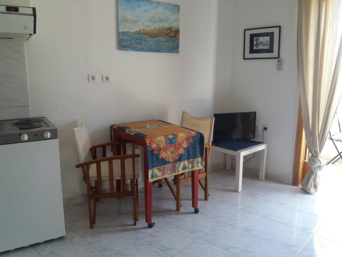 Apartment In Poros Poros Town Eksteriør bilde
