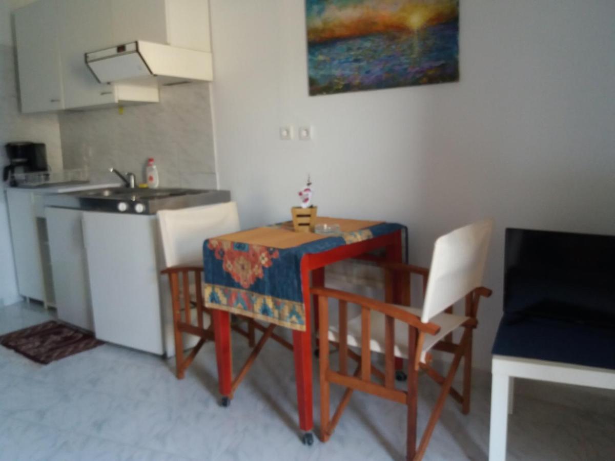 Apartment In Poros Poros Town Eksteriør bilde